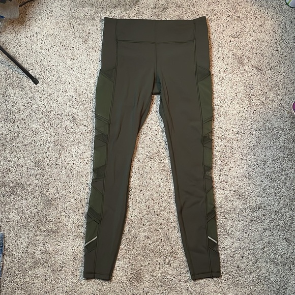 Lululemon Speed Up Camo Green Mesh Legging Size 8 - Picture 2 of 8